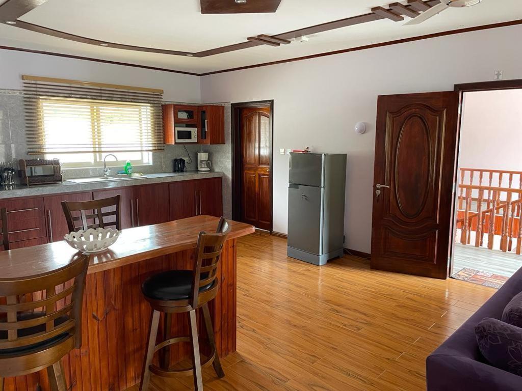 Mokara Holiday Apartment Anse Royale Buitenkant foto