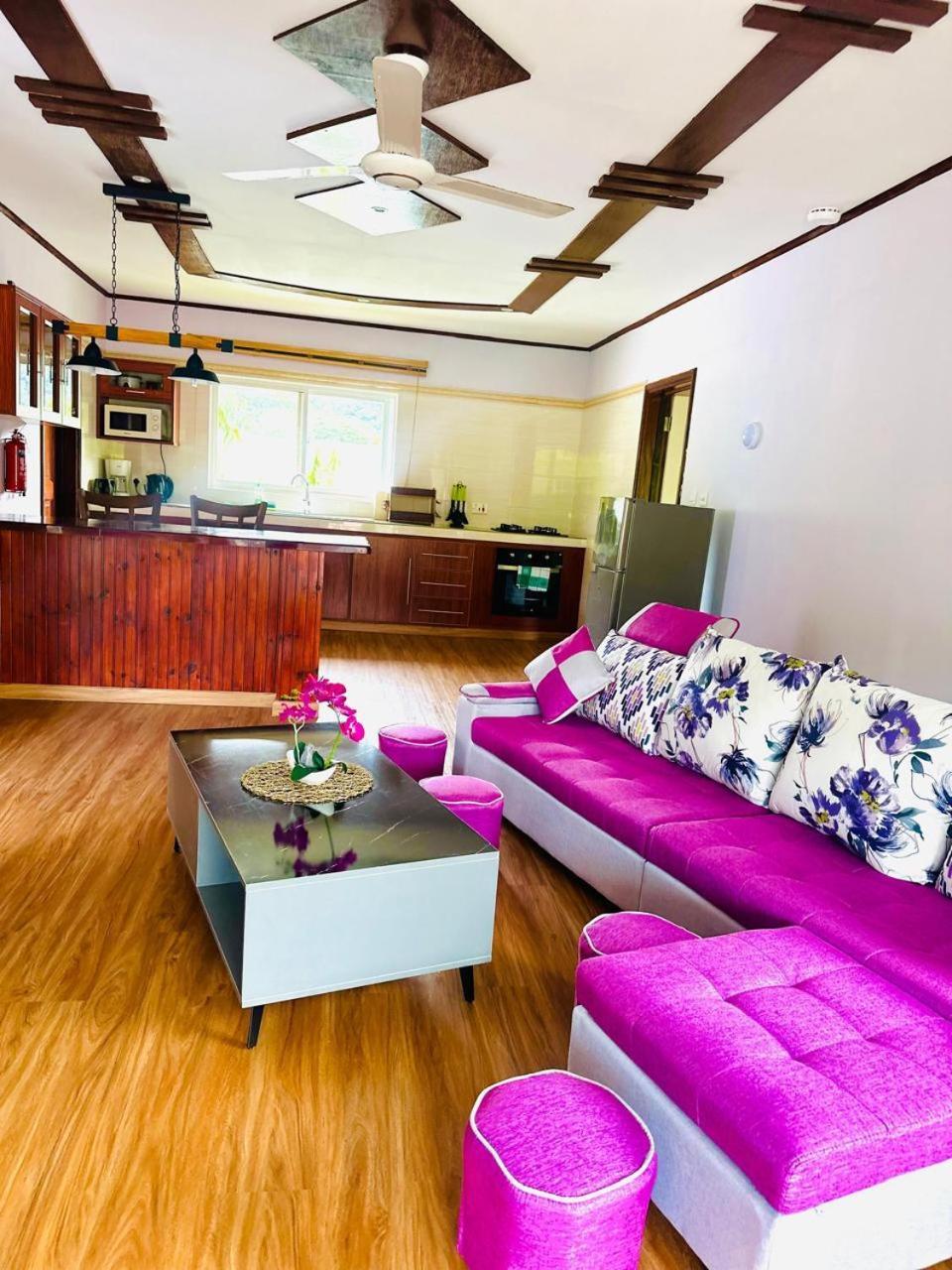 Mokara Holiday Apartment Anse Royale Buitenkant foto